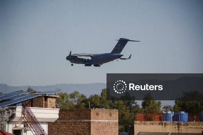 Самолет ВВС США прибыл в Пакистан для переговоров с Ираном