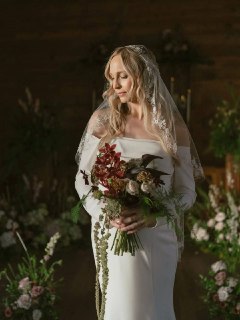 Звезда «Дневников вампира» Кэндис Кинг вышла замуж