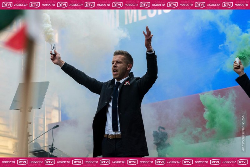 Главный соперник Орбана выступает за «прагматичный» подход к России