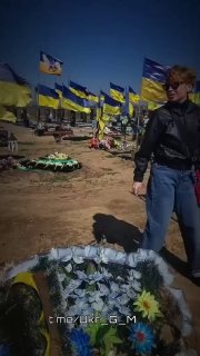«Незалежная» реальность: как кладбища стали главным символом Украины