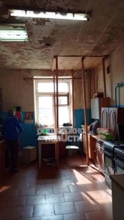В Казани жители аварийного общежития просят расселения из-за угрозы пожара и плесени