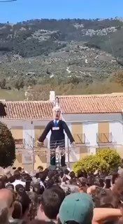 В Испании взорвали чучело Нетаньяху