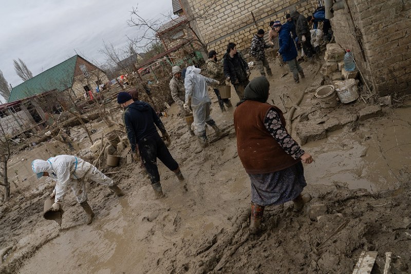 Репортаж из затопленного Дагестана: прорыв дамбы и гибель людей