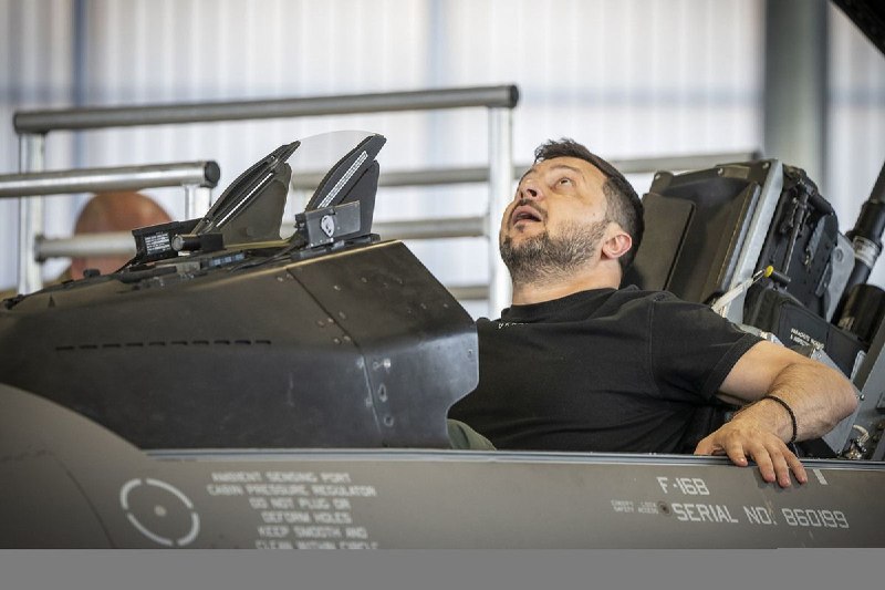 Поставка F-16 от Норвегии Украине задерживается до 2027 года