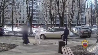 В Москве задержан мужчина, укравший телефон у женщины во время помощи с дорогой