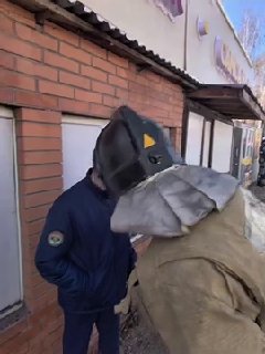 В Астане пожарные спасли трех котят во время тушения пожара в кафе