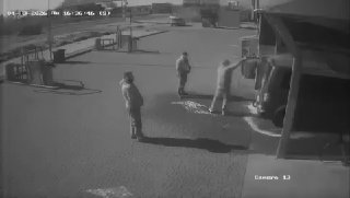 Видео драки с участием сотрудников ТЦК на заправке во Львове