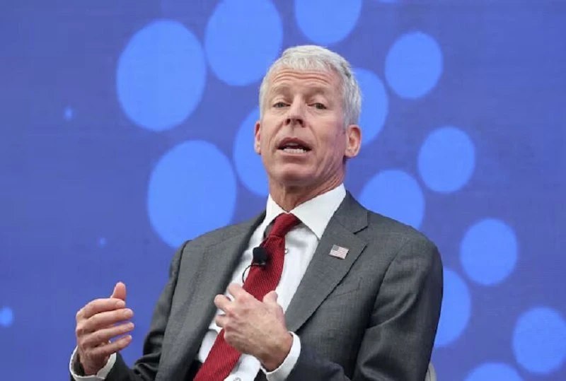 Министр энергетики США: цены на топливо не снизятся из-за войны с Ираном