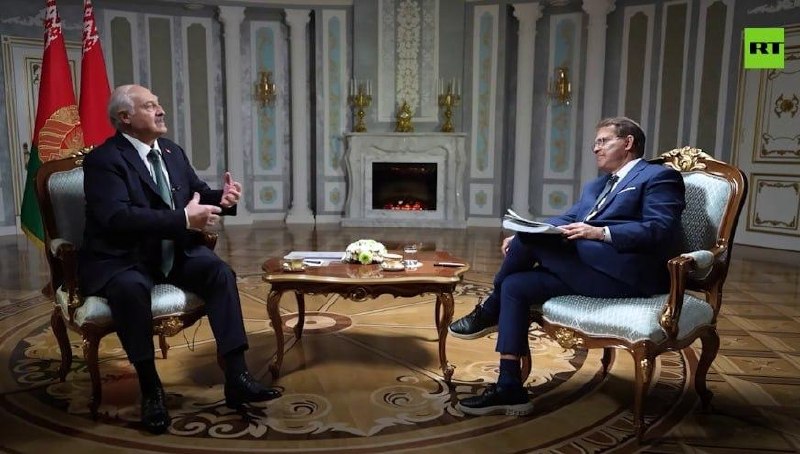 Лукашенко в эксклюзивном интервью RT: «Если не знаешь, что делать... надо идти к людям»