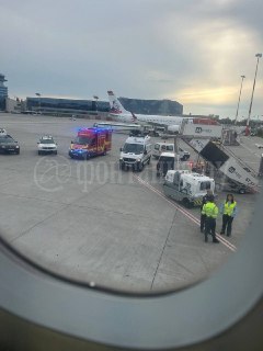 Смерть пассажира стала причиной посадки рейса Петербург–Стамбул в Будапеште