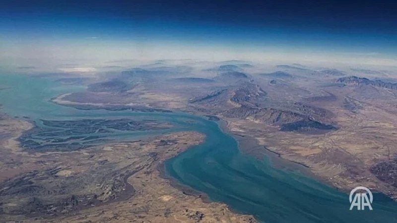 Иран получил первый официальный доход от сборов за проход через Ормузский пролив