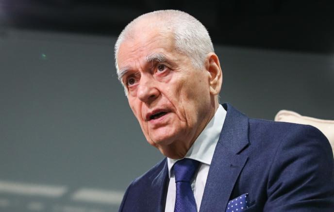 Академик РАН Онищенко назвал Россию самой безопасной страной для отдыха из-за отсутствия инфекций