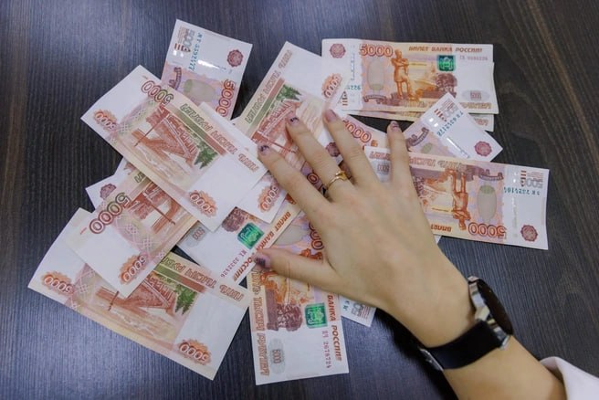 МРОТ в Петербурге на 2026 год составит 31 250 рублей