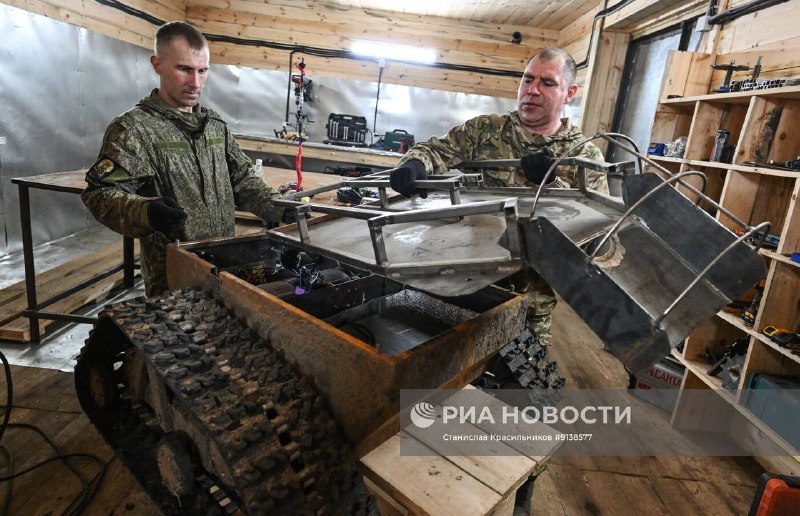 Лаборатория 92-го инженерно-саперного полка группировки «Север» занимается сборкой и тестированием наземных роботов на Харьковском направлении