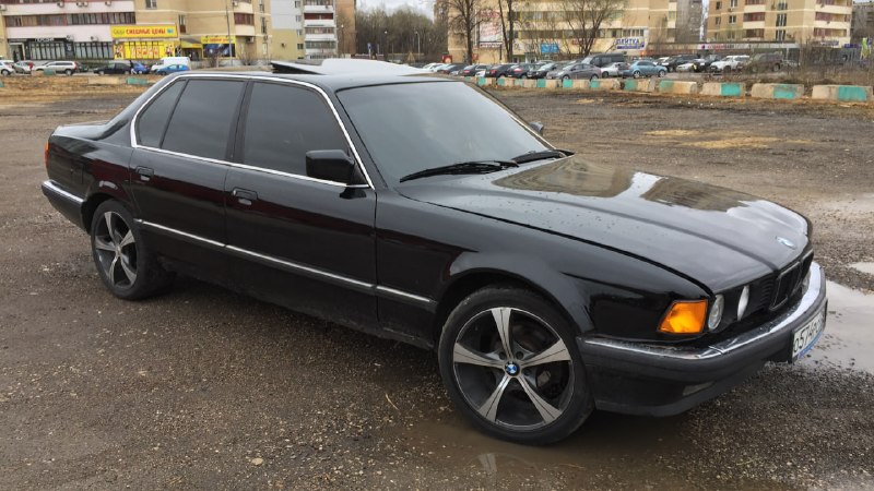 В России резко вырос спрос на ретроавтомобили из-за экономии на утильсборе