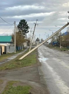 Ураган в Новосибирской области оставил без света 72 населённых пункта