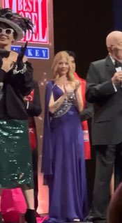 Победительница конкурса красоты в Турции устроилась на работу в пекарню из-за безработицы