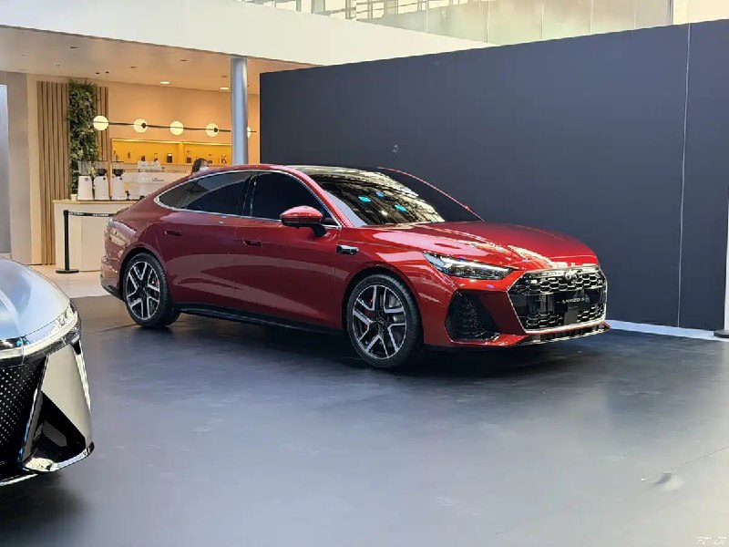 В Китае представили Chery Arrizo S как бюджетную альтернативу Audi RS7