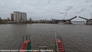 Александр Беглов и Игорь Руденя осмотрели строительство Большого Смоленского моста в Петербурге