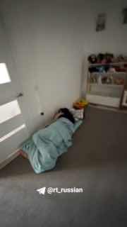 В Ростове-на-Дону родители выбили окно в частном детсаду, чтобы забрать детей из-за спящей воспитательницы