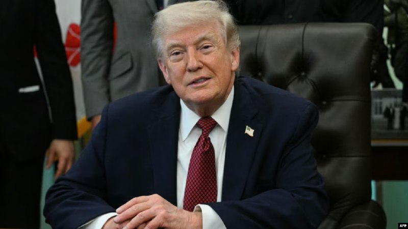 Трамп призвал руководство Ирана просить о пощаде