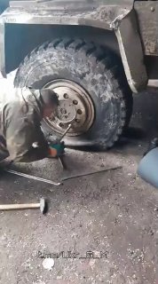 ВСУ используют гражданские постройки для укрытия техники