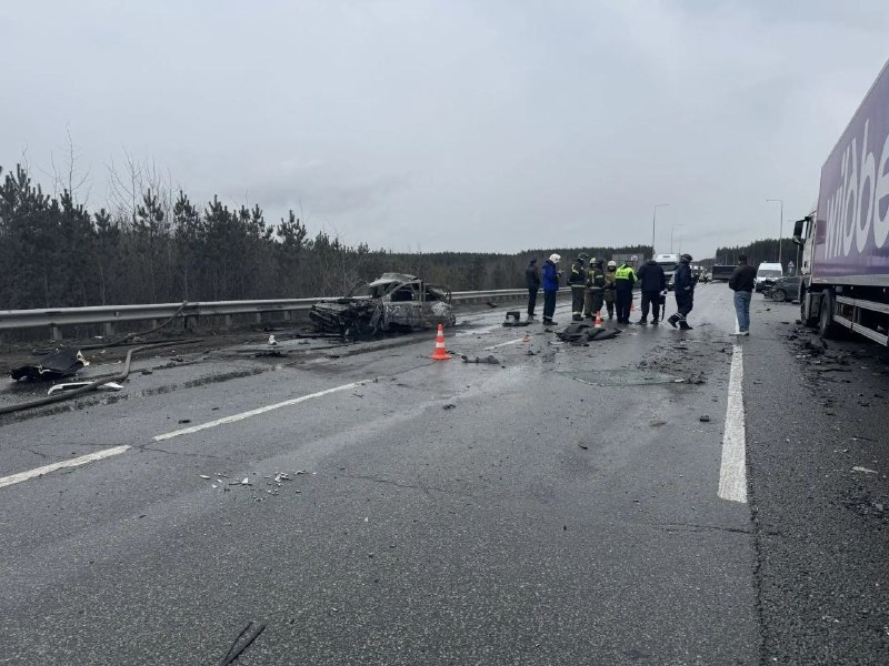 В массовом ДТП под Екатеринбургом погибли четверо детей