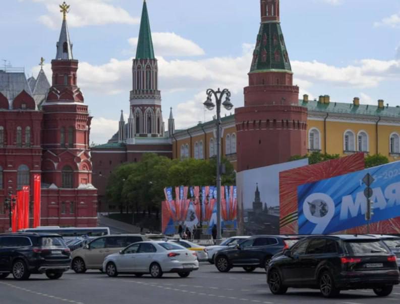 В Москве похолодает и пройдут дожди перед Днем Победы