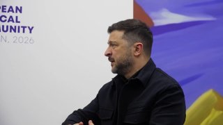 Зеленский и Фицо провели двустороннюю встречу в Ереване