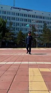 Полицейские в Казахстане спели песню про наркотики на мотив I'm A Barbie Girl