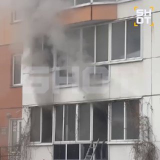В Томске пожар в незаконной сауне привел к эвакуации 27 жителей многоэтажки