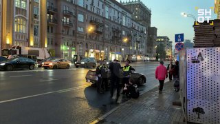 Студент на Infinity сбил трех женщин на Проспекте мира