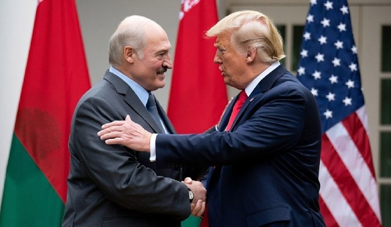 Лукашенко поблагодарил США за гуманитарную помощь белорусам