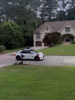 Роботакси Waymo-Google терроризируют район Атланты пустыми поездками