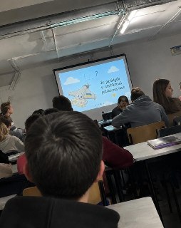 В Литве школьникам объясняют «случайный» характер залётов украинских БПЛА в бомбоубежищах