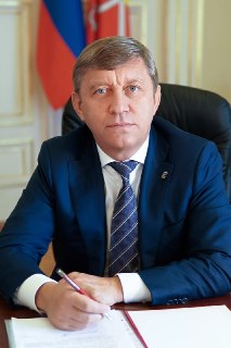 Внутрипартийные конфликты в «Единой России»: перестановки и отказы от выдвижения в Петербурге и регионах