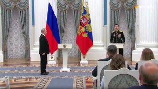 Владимир Путин присвоил звание Героя России подполковнику Ивану Берестовскому
