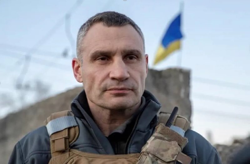 Мэр Киева сообщил о прилётах и взрывах в нескольких районах города