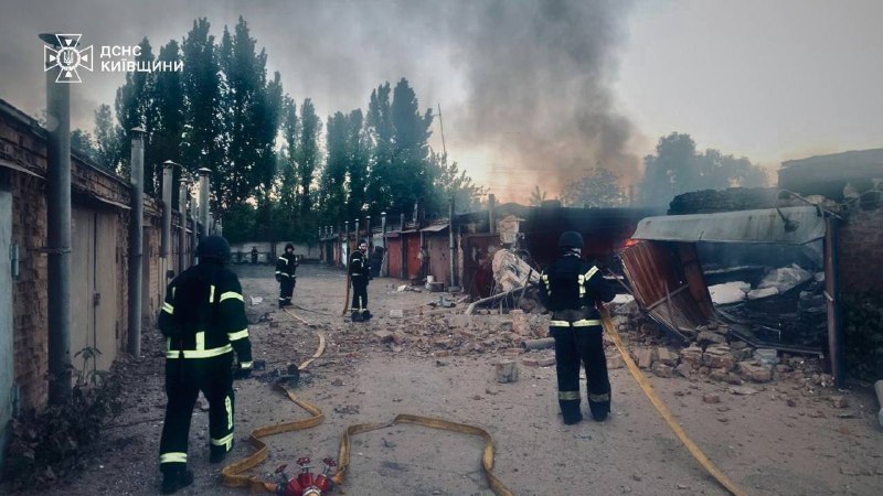 В Белой Церкви в результате удара пострадали три гаража