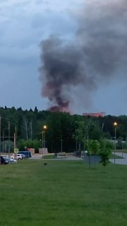 В Москве на северо-востоке произошел мощный пожар на складе «Леруа Мерлен»