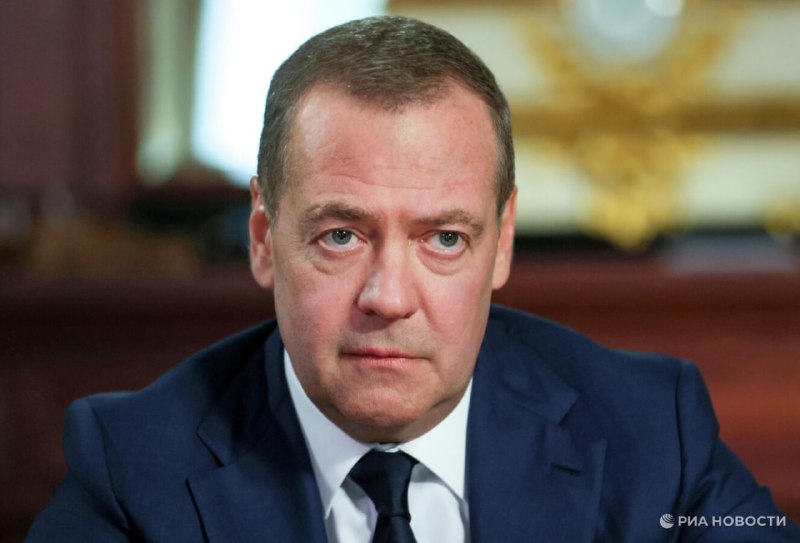Акции устрашения против российских ученых обречены на провал, заявил Медведев