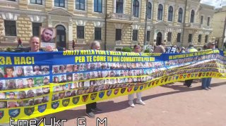 В регионах Украины проходят митинги против действующей власти