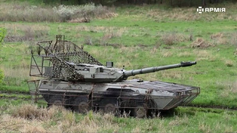 Украинские военные оценили возможности итальянского танка B1 Centauro в бою