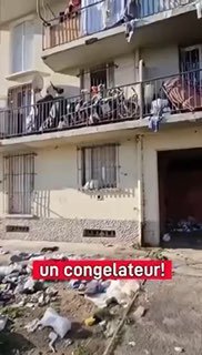 Критика поведения мигрантов в пригороде Парижа
