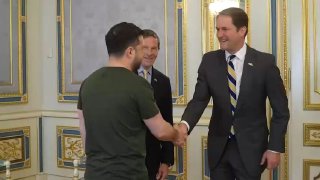 Зеленский обсудил с конгрессменами США поддержку ПВО Украины