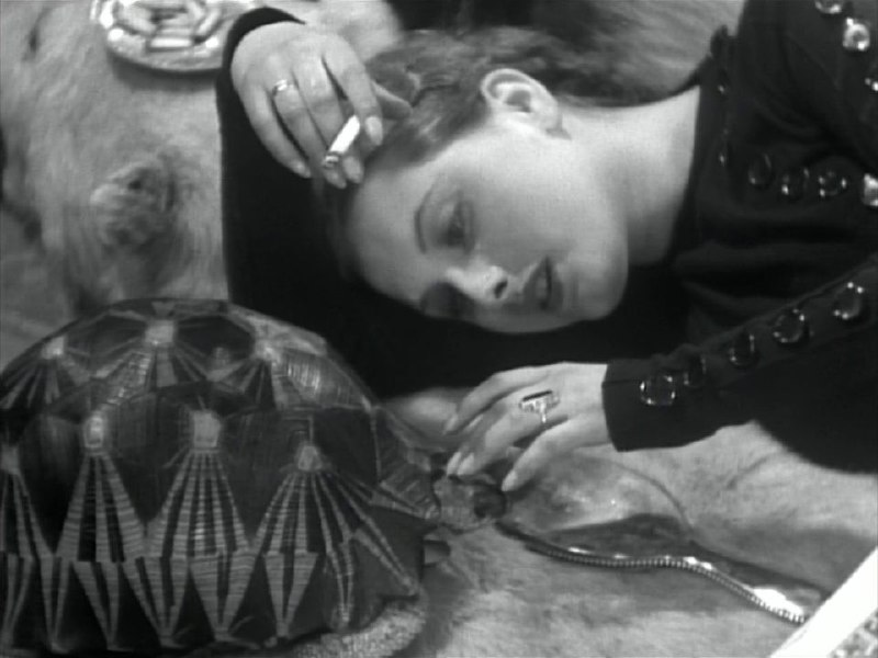 Фильм «Ночь на перекрёстке» (1932) режиссёра Жана Ренуара