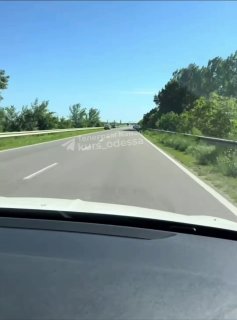 В одесском приграничье обнаружены брошенные автомобили и имущество