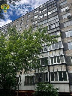 В Москве пятилетний мальчик выпал из окна 9-го этажа