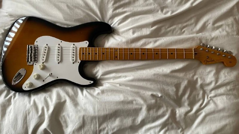 Суд в Германии признал форму гитары Stratocaster интеллектуальной собственностью Fender