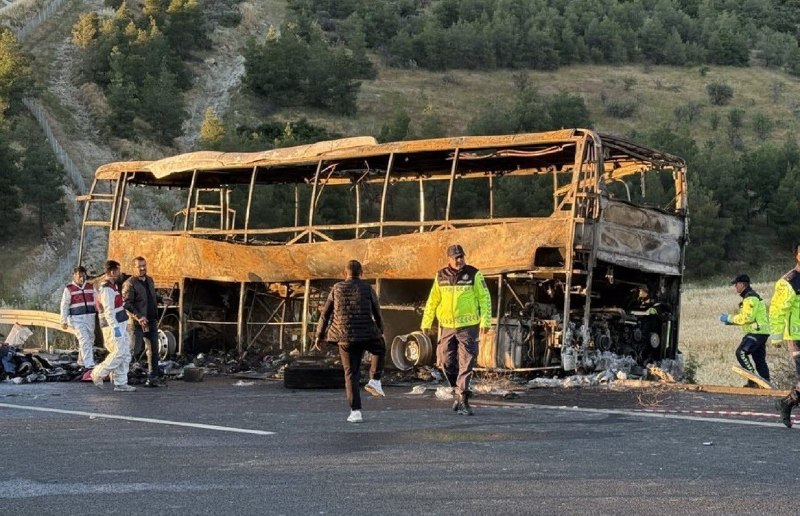 Семь человек погибли и 30 получили ранения в ДТП с автобусом в Турции